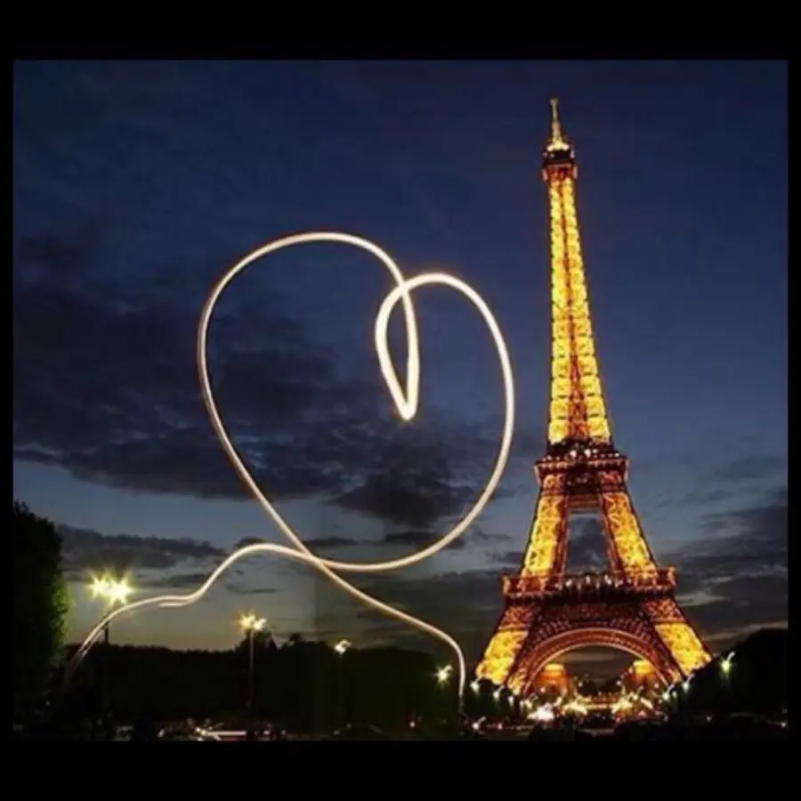 Torre Eiffel De Noche，París PNG