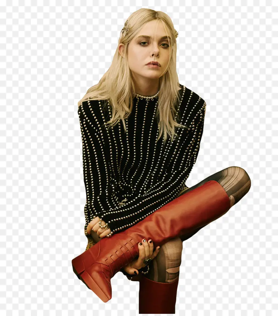 Elle Fanning，Nylon PNG